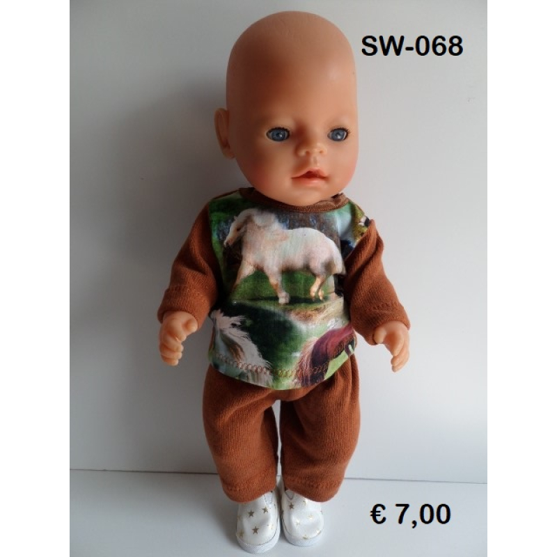 Sweater en joggingbroek , wit paard